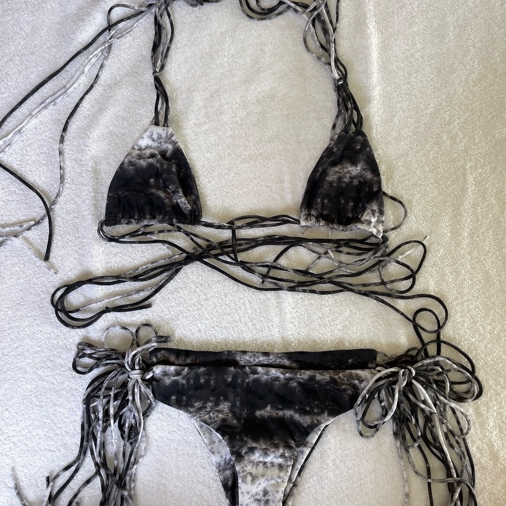 Mikoh Black and Gray Bikini Set